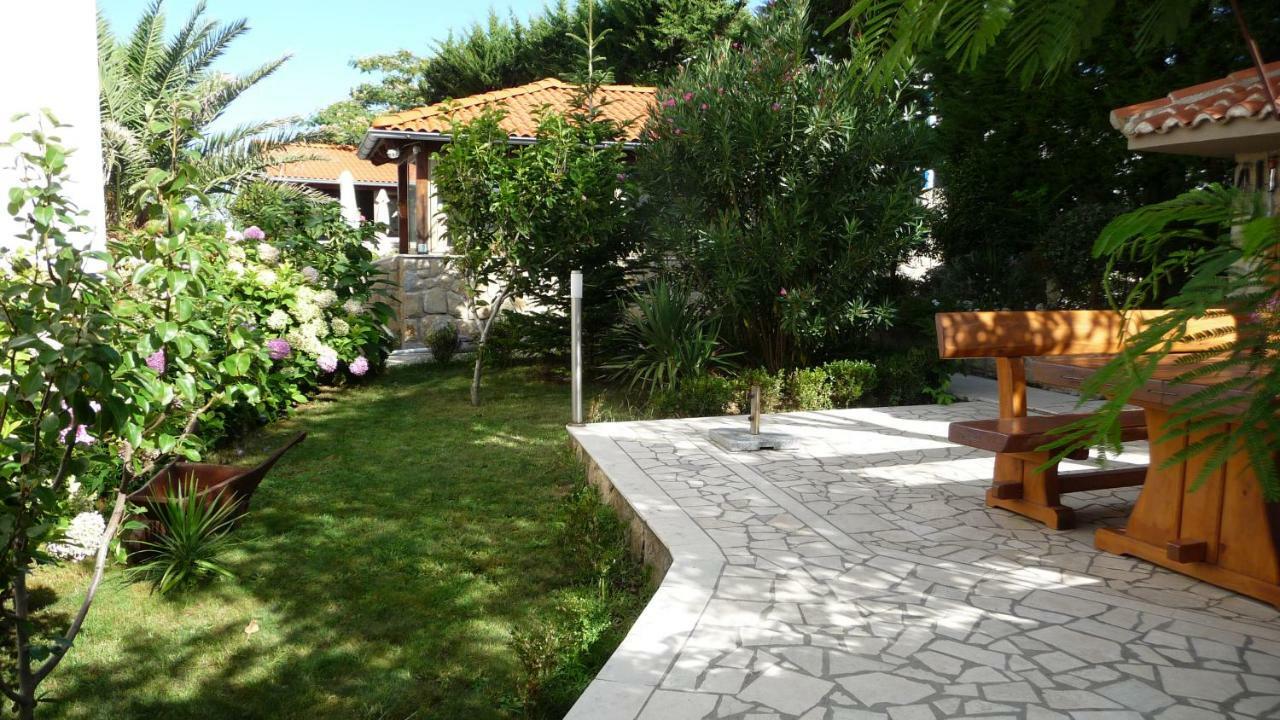 Apartments Angela Kampor Екстер'єр фото